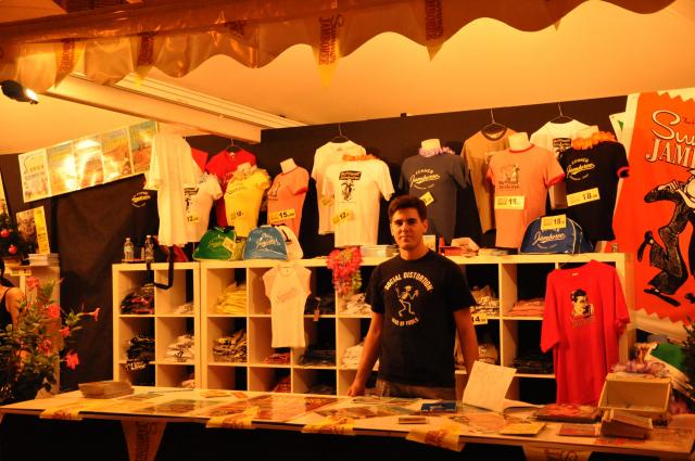 min 2010 08 03 vintage 071